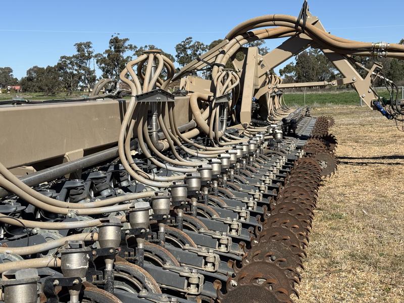 NDF Disc Planter 2021 Narrow Fold 18m 375mm SA650-E