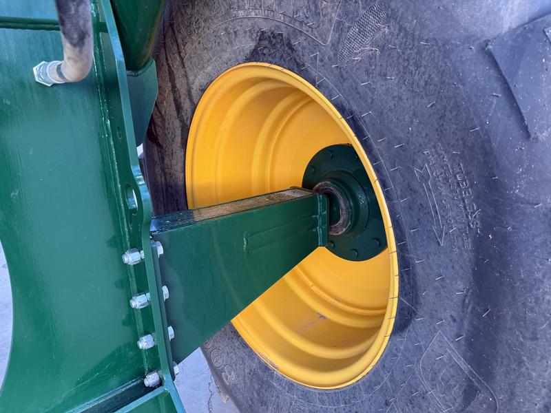 USED Simplicity 20,000 Air cart