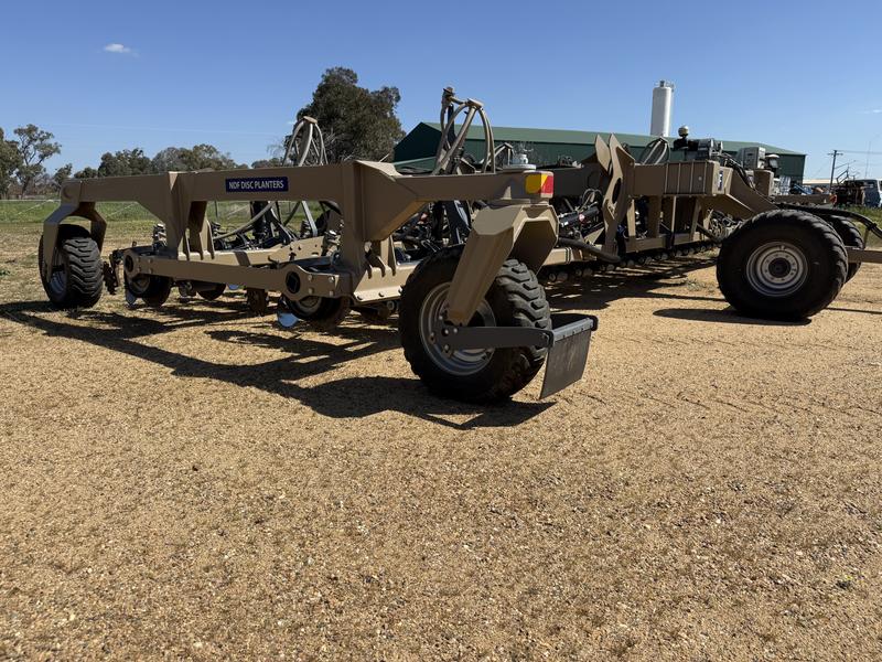 NDF Disc Planter 2023 12m 333mm SA750.