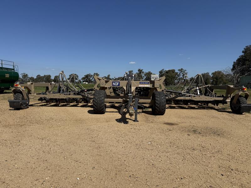 NDF Disc Planter 2023 12m 333mm SA750.