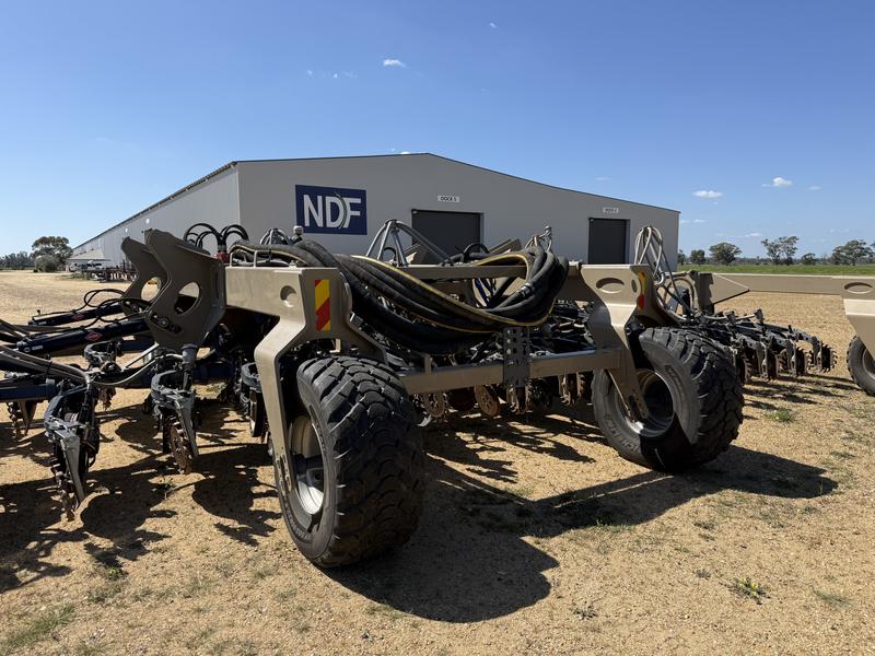 NDF Disc Planter 2023 12m 333mm SA750.