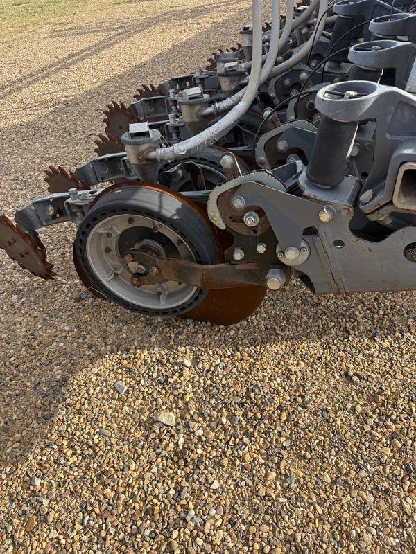 NDF Disc Planter 2018 Narrow Fold 24m 375mm SA650